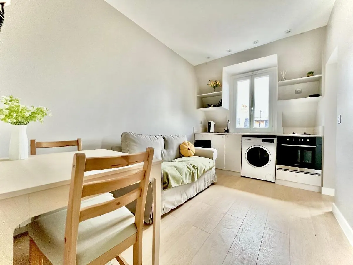 Dream Dwell Paris-Haussmannien Appartment In The 7Th Paris 400M To Eiffel Tower