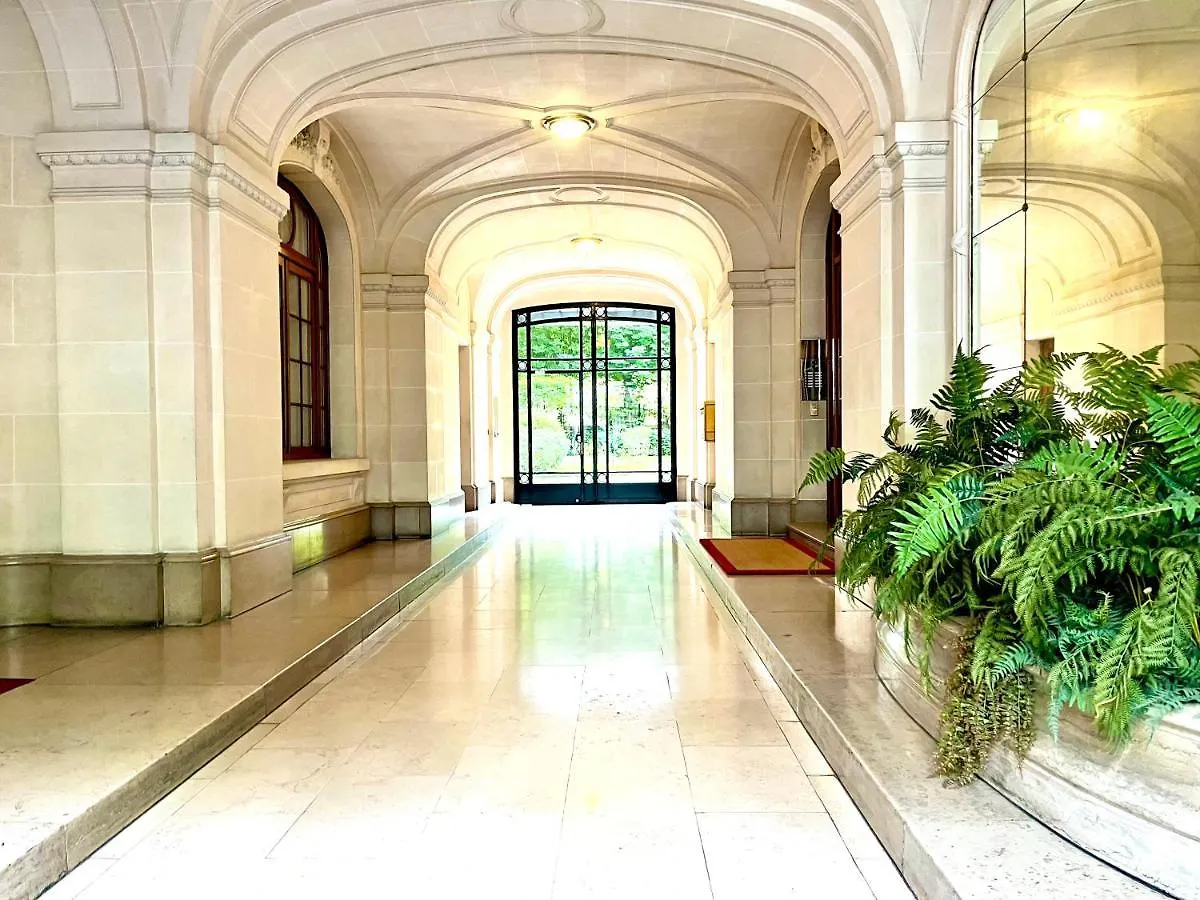 Dream Dwell Paris-Haussmannien Appartment In The 7Th Paris 400M To Eiffel Tower Apartmán